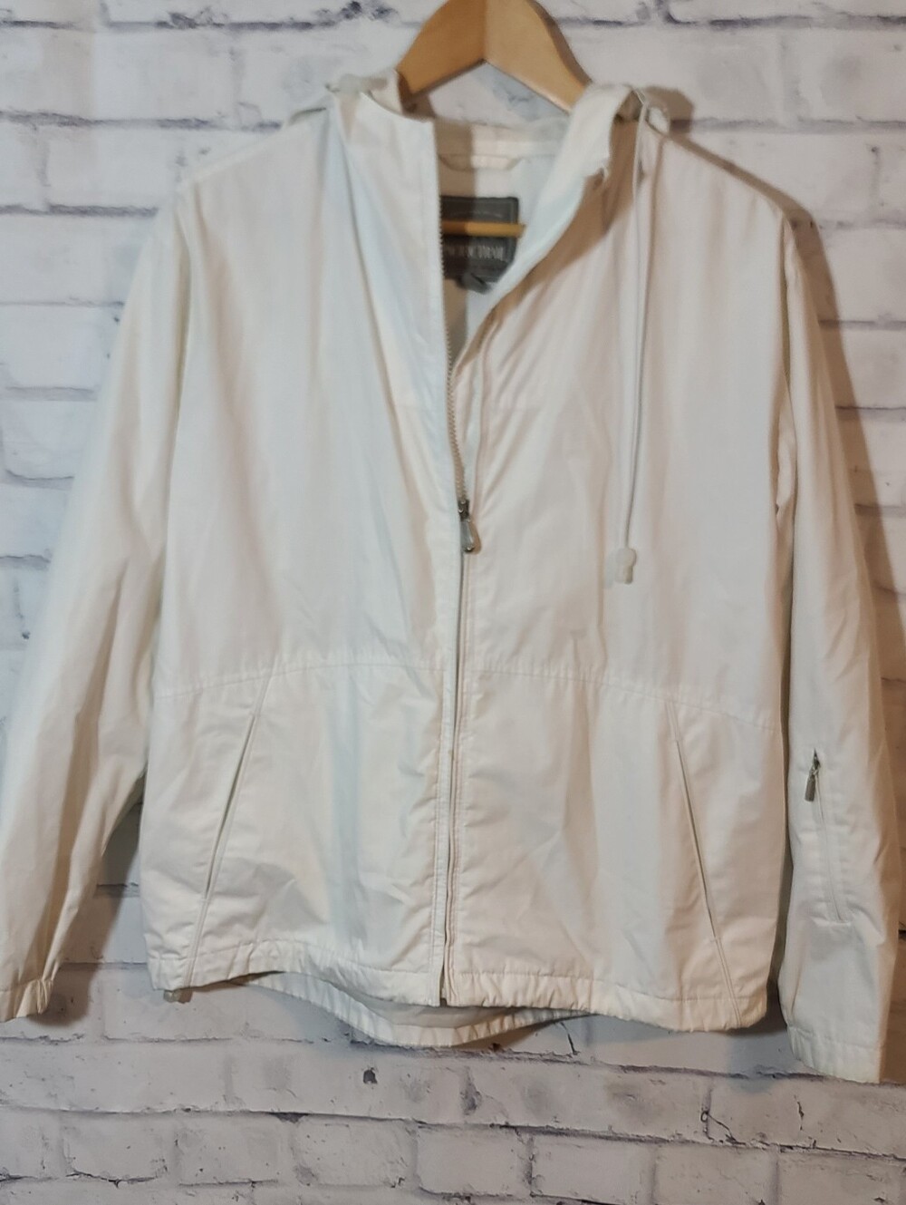 Pacific Trail Women's White Hooded Full Zip Windbreaker Jacket, M